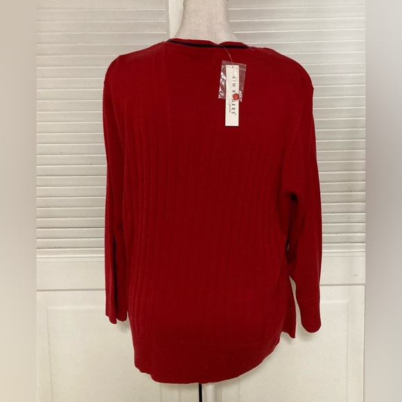 NWT Kim Rogers Red & Navy Blue Trim Sweater Size XL - Picture 4 of 9